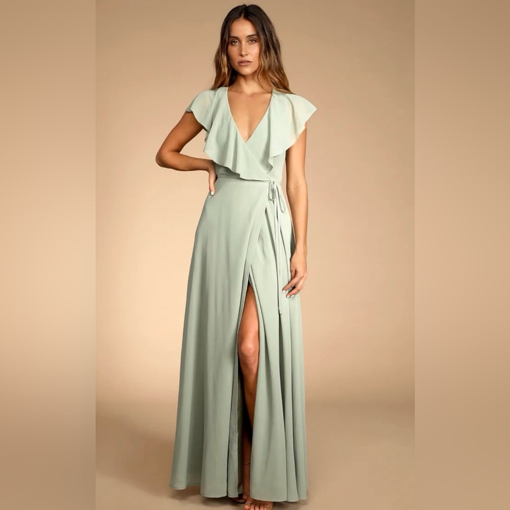 Beautiful Bridesmaid Formal Long Flowy Organza Gown